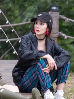 杨幂性取向成谜，连谈恋爱的兴趣都没有，不愧为人间清醒