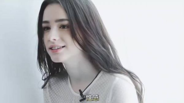 被评为全球第四美貌的俄罗斯小姐姐……