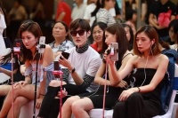 与美女主播恋爱被骗百万，网友爆料骚操作，揭开网红圈的遮羞布
