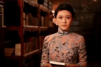 20年前陆毅差点娶了她,却遭陆母棒打鸳鸯,如今她42岁无人敢娶