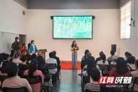 “繁花似锦”春满园 湖南女画家作品绽放绚丽“她风采”