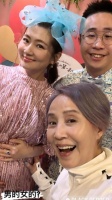 任家萱挺孕肚办派对揭晓宝宝性别：是男孩，任爸猜测成功超激动