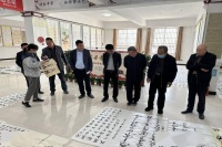 柘城县文化广电旅游局开展“庆五一”书画展评审作品活动