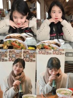 跟韩国女星学一些拍照姿势，以后再也不傻傻的比耶了