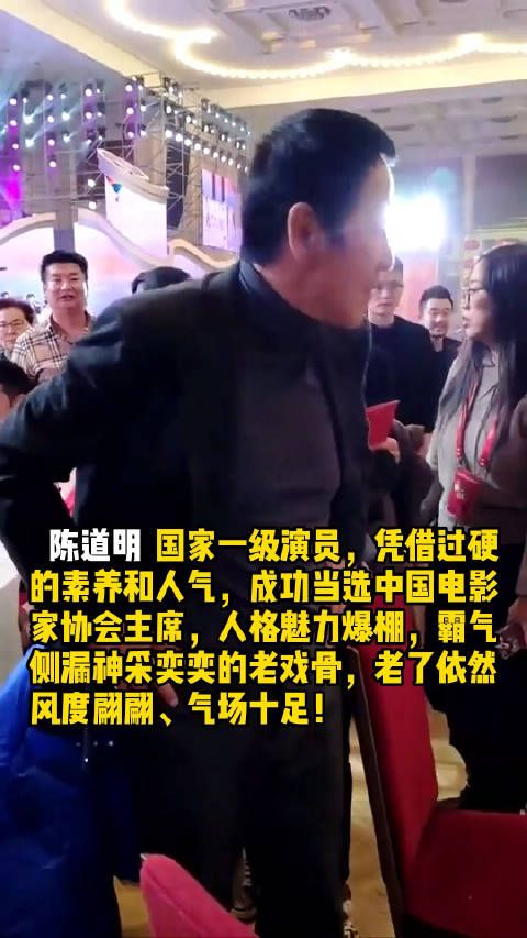 国家一级演员,凭借过硬的素养和人气……
