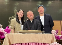 曾志伟携子女出席慈善宴获安排庆生 一众圈中好友也有同场参加