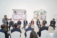 圆桌｜比抽象更重要的，是个人语言与彼此的不同