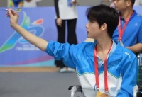 残运会高颜值少年走红，气质清冷疏离，引起网友热议