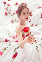 继探班黄景瑜后，又被扒出甜蜜互动