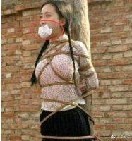 7张尴尬又想笑的穿帮，网友：临时工导演睡着了，又来毁经典了