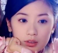 贾静雯与高圆圆同框，身高牙齿成焦点，引起网友热议