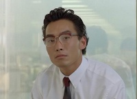 香港知名男星人财两空，遭妻子婚内出轨背叛，身材消瘦疑患抑郁症