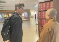 郭富城前往台湾为活佛庆生，入佛门已22年法号曝光，曾拜佛求子