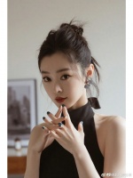 这才是真正的女明星，高白瘦真的赢面很大！