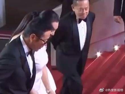 陈道明巩俐携手走红毯，这算男女演员最霸气组合了吧……