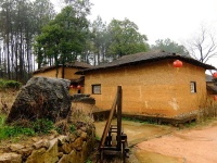 这三首古诗，道出了三位诗人的赤胆忠心“爱民”情切