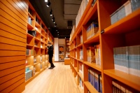 两部门：重点扶持一批在全民阅读领域具有示范引领作用的品牌实体书店做优做强