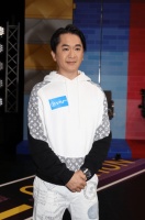 著名港星晒近况疑患病！肚大如球四肢纤细，同时交往三女友拒结婚