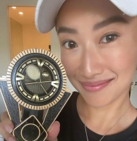 40岁谢婷婷近照曝光，素颜照超冻龄，产女后变靓妈