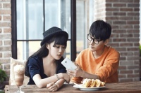 男女交往时，彼此之间相爱与否，往往从吃饭的“学问”就能看出来