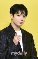 私生饭给田柾国点外卖送家中 惹来法律警告喊话