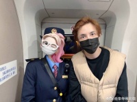 内娱打工人！薛之谦又是站票回去的