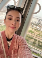 天王嫂方媛直播带货遭质疑，但亲民态度引得粉丝热议！