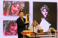 在小学里遇见“梅兰芳”，这群西城娃娃被国粹圈粉