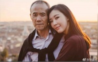 田朴珺和王石离婚了？两人因生孩子问题谈崩，老少恋终究是一场空