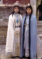 贾宝玉和秦钟初次见面，为什么两人都胡思乱想？