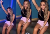 皮蓬前妻在夜店好嗨，性感打扮！49岁风韵犹存，乔丹儿子守护