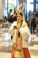 赵丽颖不要面子的吗，现在谁都知道赵丽颖淘汰了呀……