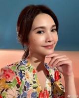 杨丞琳回怼网友恶意截图：带头霸凌真的很糟糕