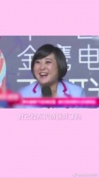 贾玲在采访中全程金句，连记者都笑疯了，你俩就不要出来霍霍了！