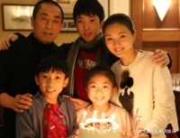 他曾是“一代歌王”，三婚娶小33岁好友女儿，如今他们过成这样