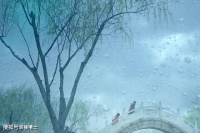 【古诗词鉴赏】 宋代词人朱服《渔家傲·小雨纤纤风细细》词赏析