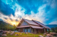 《何以为家》：正面且立体的祖母形象