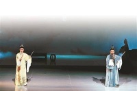 这场夫妻战争的“导演”换人了