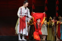 回望千年丝路的使命行走——舞剧《张骞》再现荡气回肠“凿空之旅”