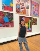 钟欣潼的穿搭让人看着很舒服