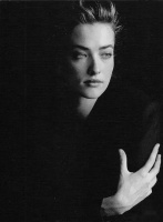 杨树军|“家有女儿”35：你还有另外一种取暖的方式——拥抱！