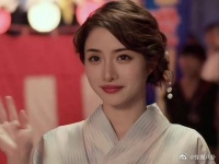 一瞥一笑皆是风情