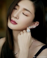 超能摄影阳阳爆料：知性女神？不过是富豪的生儿育女工具！