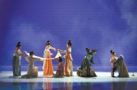 《门》 台上不能仅有形式美