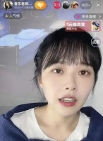“挖呀挖”走红后她回应质疑：已关闭打赏，否认一场直播收入百万