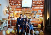 大s告汪小菲曝光儿女正脸，很快被打脸：大s自己也晒过，太双标