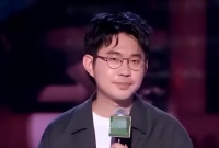 笑果脱口秀演员李昊石，终于为自己的口无遮拦，付出惨痛的代价