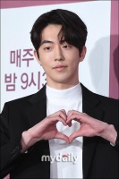 韩星南柱赫被选为宪兵  将于明年9月19日结束兵役