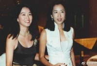 她可真是富贵命，两次嫁入豪门，第二次年过半百的她依旧再嫁豪门