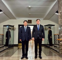 中国政府欧亚事务特别代表李辉同波兰外交部副国务秘书格尔维尔举行会谈